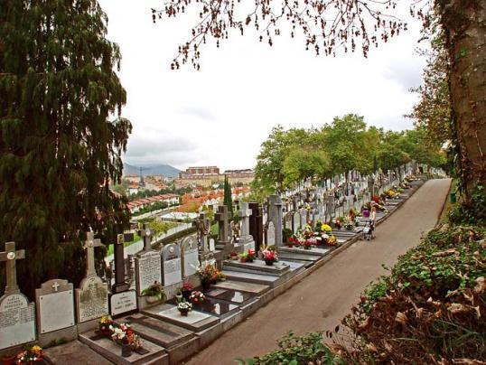 Polloe Cemetery (San Sebastian, Spain)