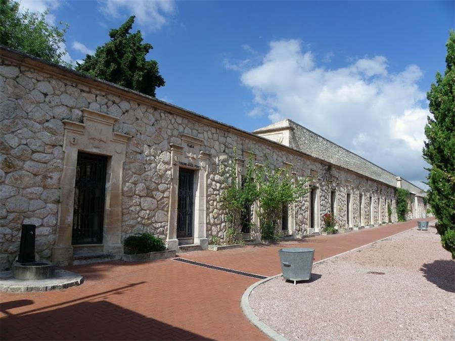 Sant Antoni Abat Cemetery (Alcoy, Spain)