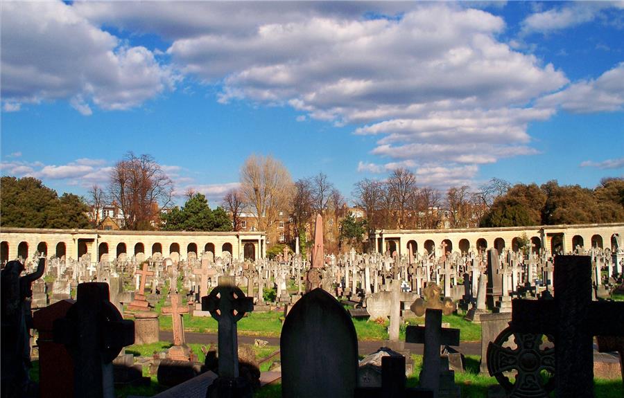 Brompton Cemetery (London, United Kingdom)