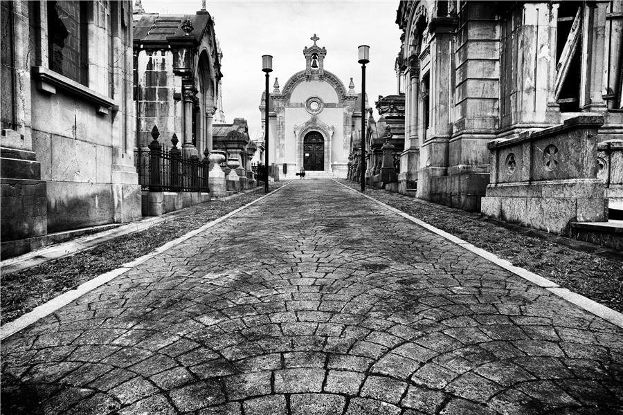 Cemetery of La Carriona (Avilés, Spain)