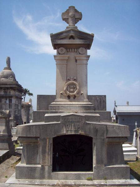 Municipal Cemetery of Ciriego (Santander, Spain)